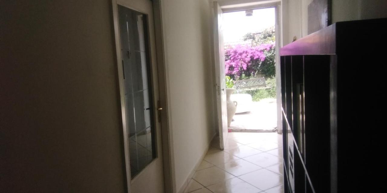 Oasi Hause Villa Castel Volturno Buitenkant foto