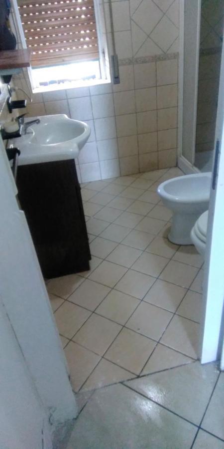 Oasi Hause Villa Castel Volturno Buitenkant foto