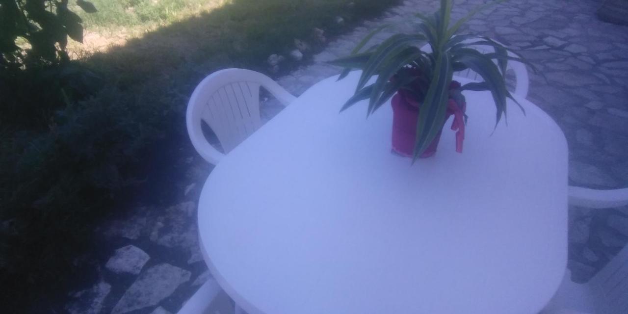 Oasi Hause Villa Castel Volturno Buitenkant foto